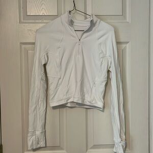 White Lululemon Define Cropped Jacket Nulu quarter zip size 6 like new